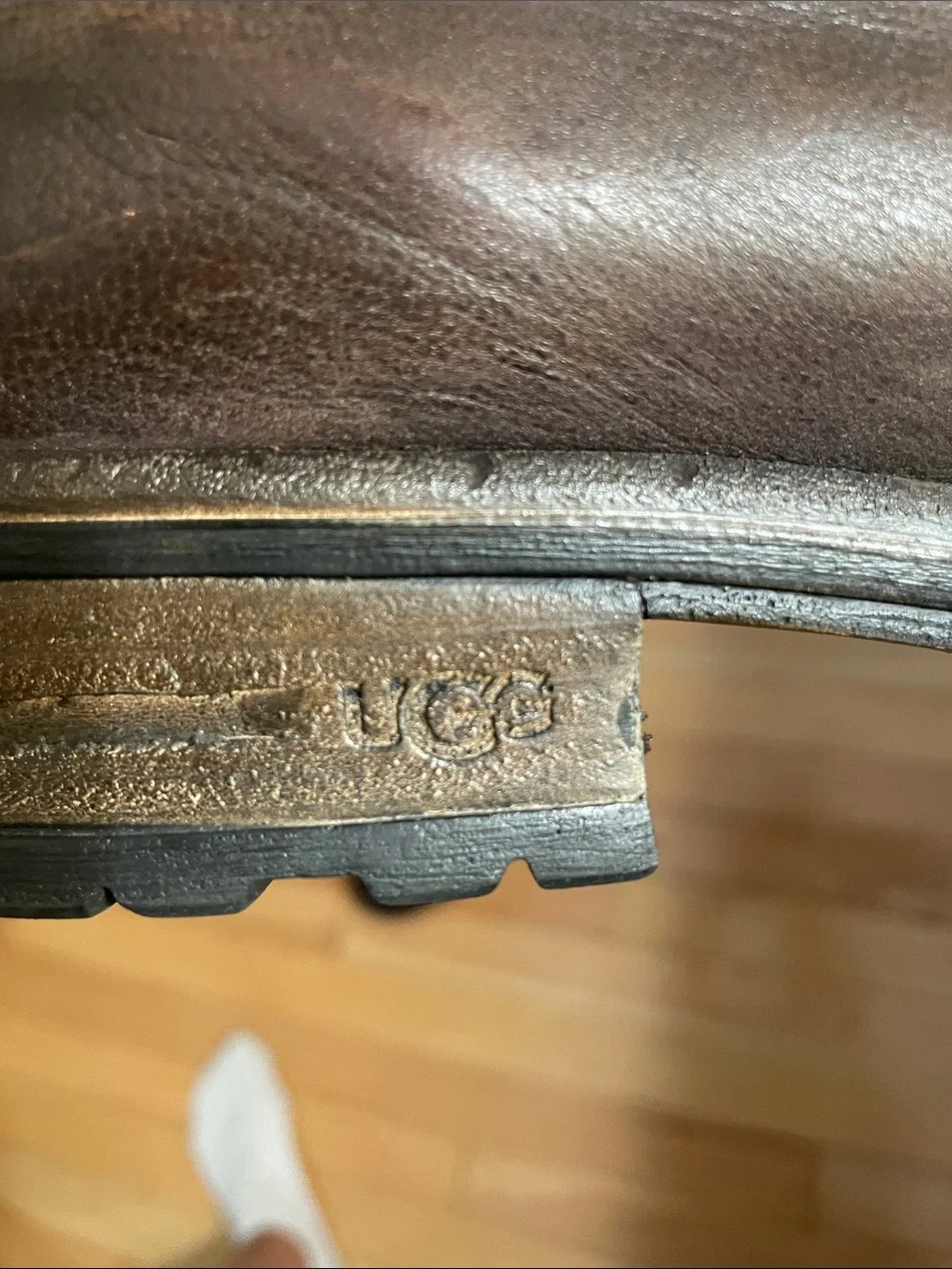 Ugg women’s “Harrison” Chelsea boot